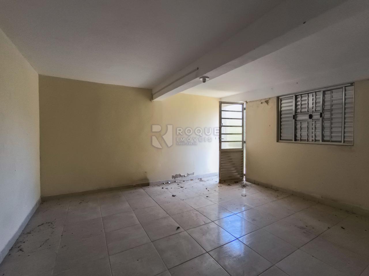 Chácara à venda no bairro Bairro do Pinhal: DEPÓSITO