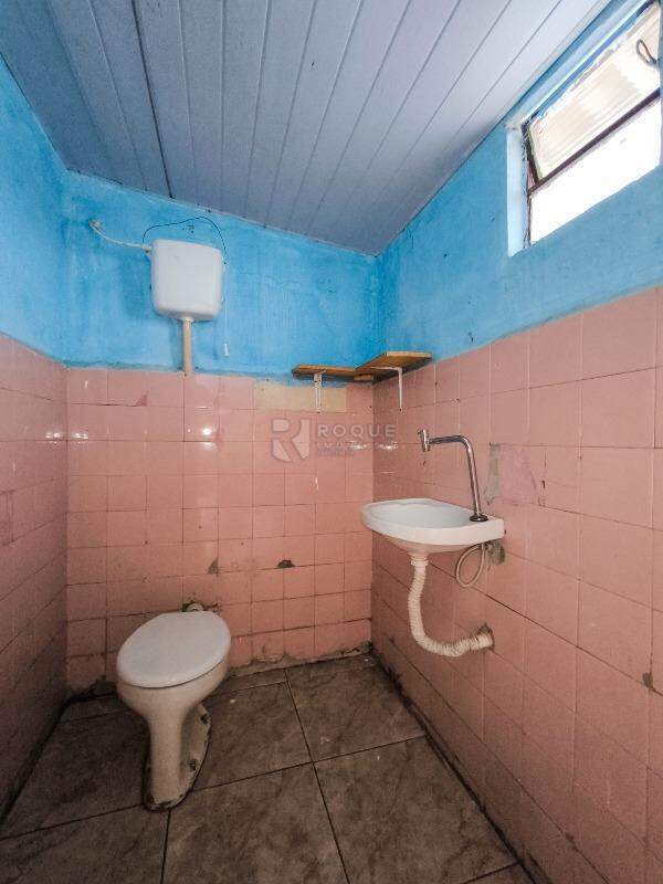 Casa Residencial à venda no bairro Jardim Ouro Verde: BANHEIRO SOCIAL