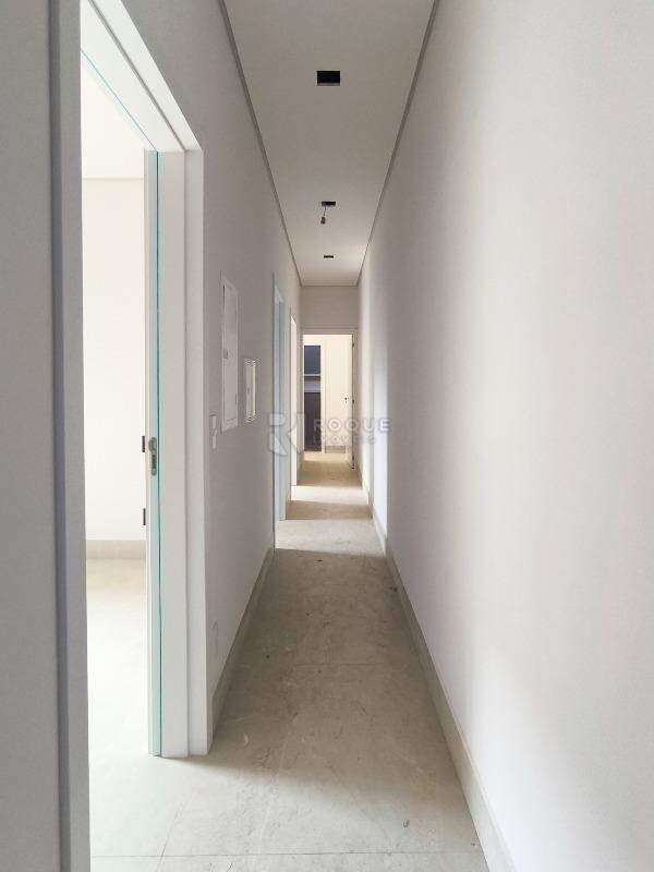 Casa Residencial à venda no bairro Residencial Colinas do Engenho I: CORREDOR INTERNO