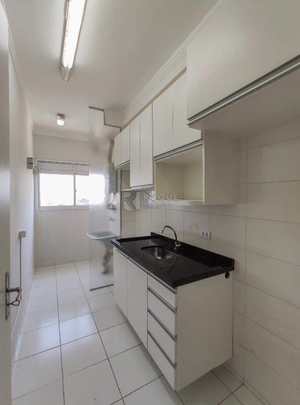Apartamento para aluguel no bairro Vila Queiroz: Cozinha