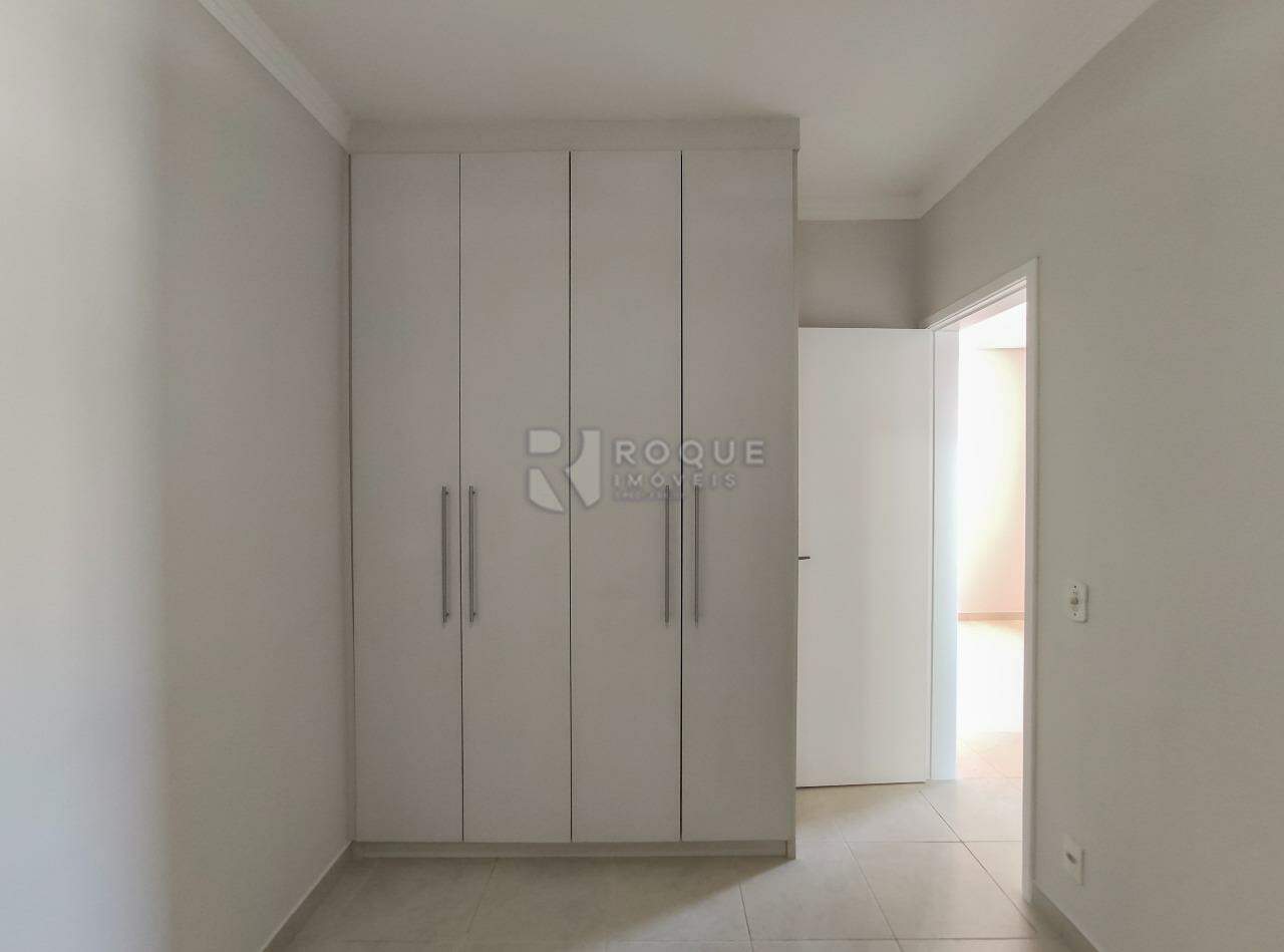 Apartamento para aluguel no bairro Vila Queiroz: Dormitório 1