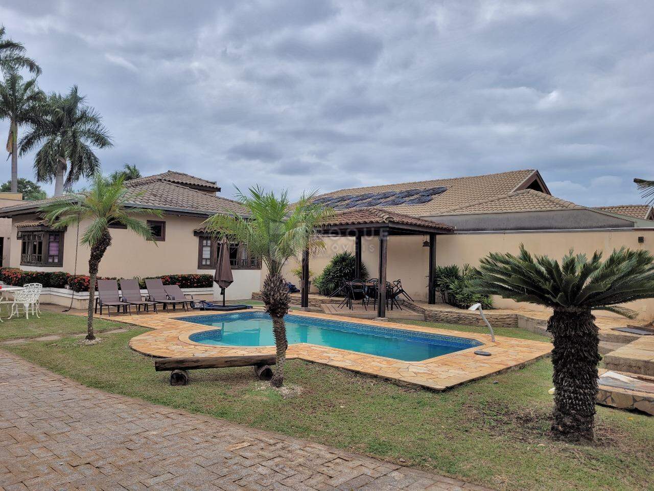 Casa em condomínio à venda no bairro Portal das Rosas: PISCINA