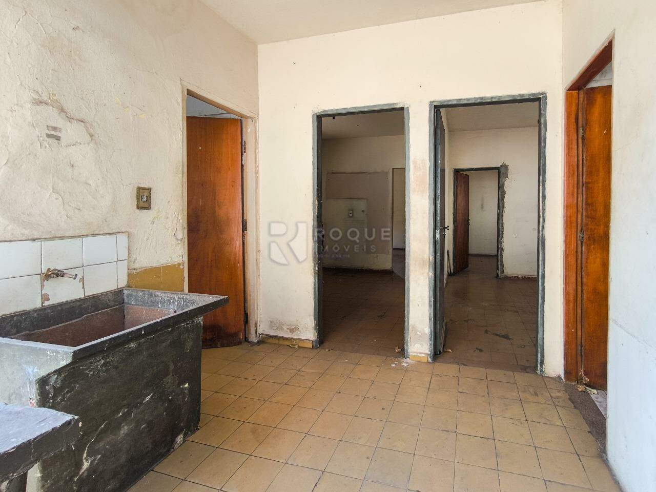 Casa Residencial à venda no bairro Jardim Anhanguera: LAVANDERIA