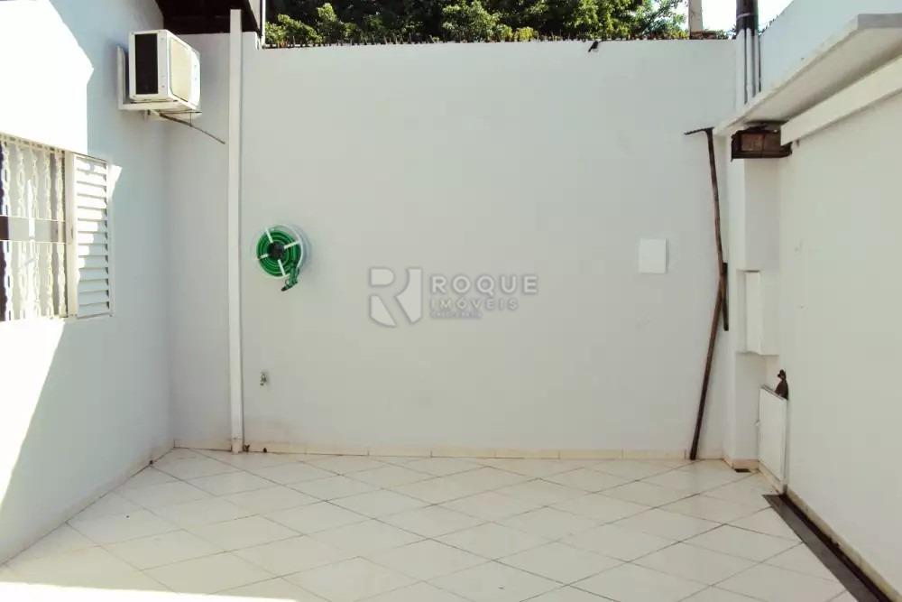 Casa Residencial à venda no bairro Parque Residencial Aeroporto: 