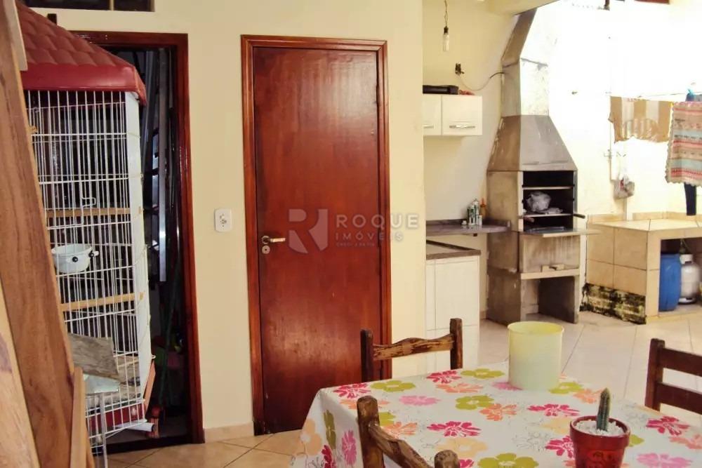 Casa Residencial à venda no bairro Parque Residencial Aeroporto: 