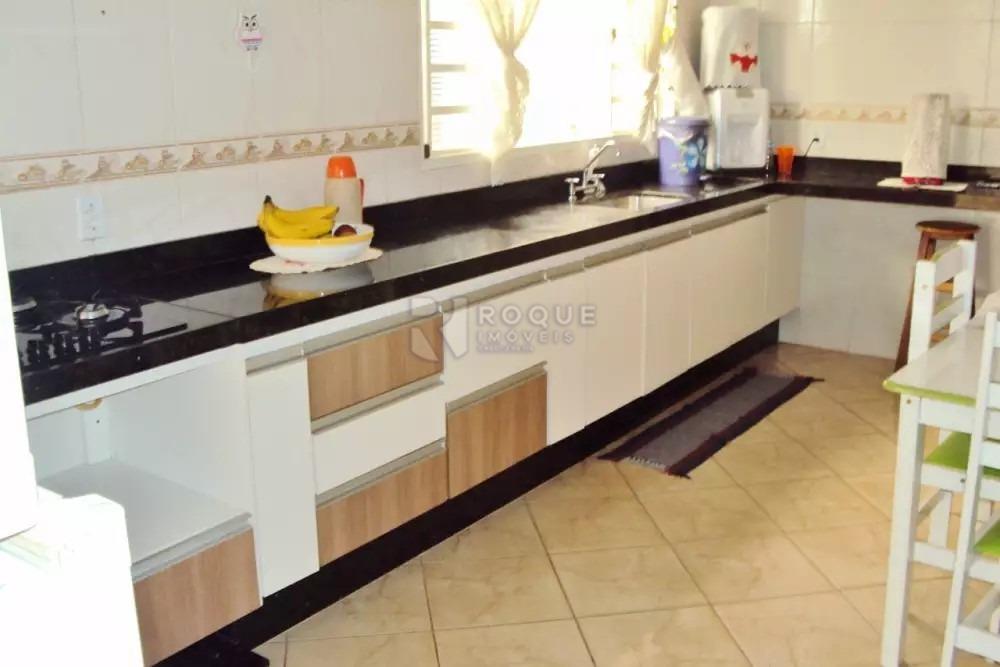 Casa Residencial à venda no bairro Parque Residencial Aeroporto: 