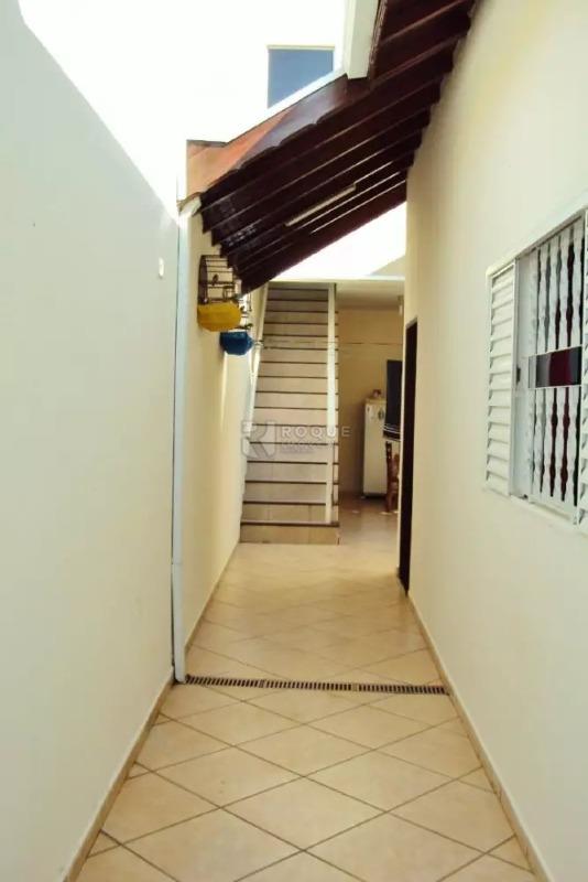 Casa Residencial à venda no bairro Parque Residencial Aeroporto: 