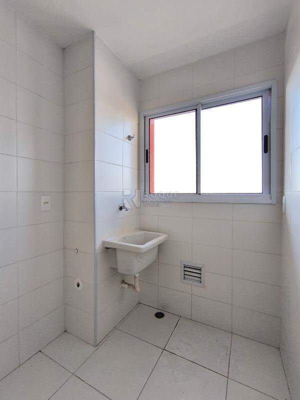 Apartamento à venda no bairro Jardim Senador Vergueiro: LAVANDERIA