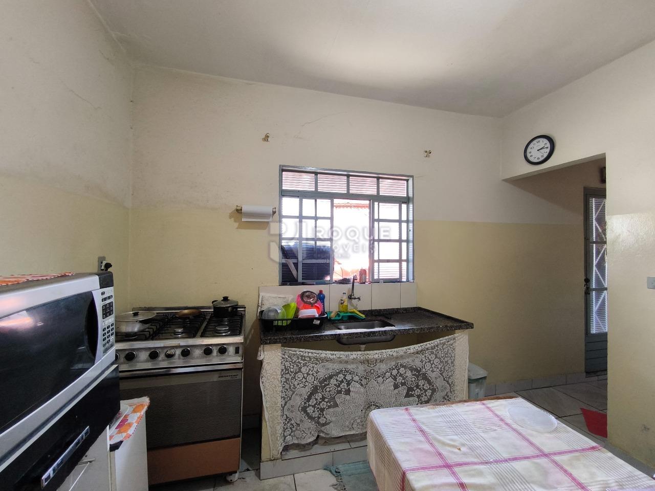 Casa Residencial à venda no bairro Jardim São Roque: 1093