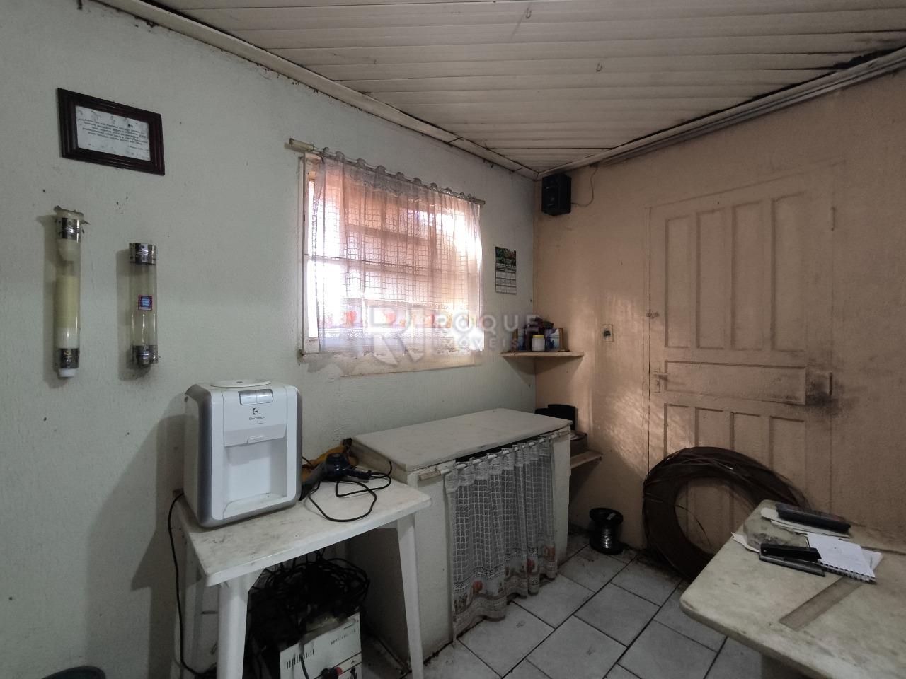 Casa Residencial à venda no bairro Jardim São Roque: 355