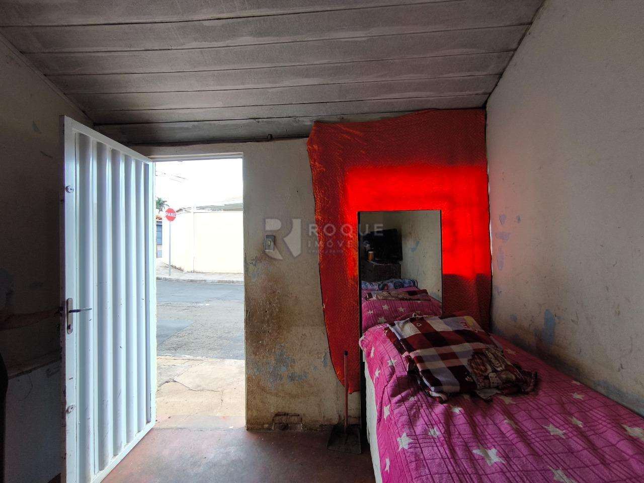 Casa Residencial à venda no bairro Jardim São Roque: 375