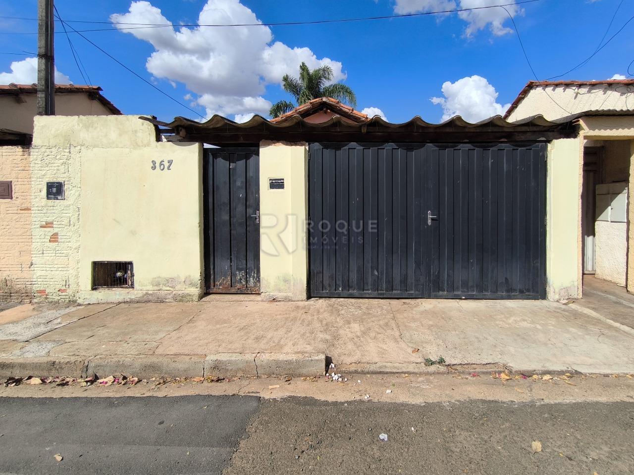 Casa Residencial à venda no bairro Jardim São Roque: 367