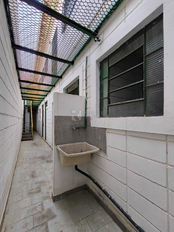 Barracão/Galpão à venda no bairro Jardim Glória: LAVATÓRIO