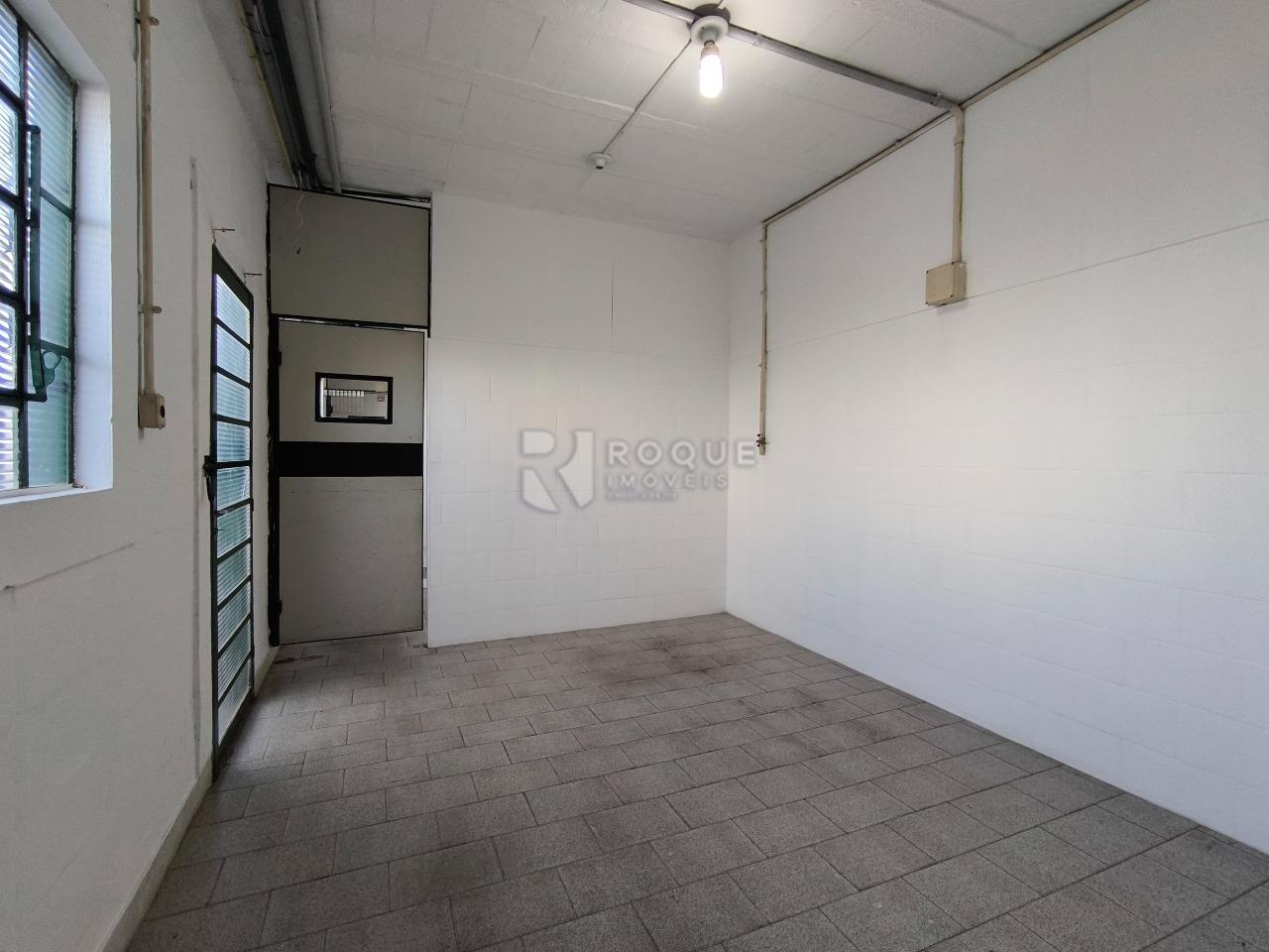 Barracão/Galpão à venda no bairro Jardim Glória: SALA 2