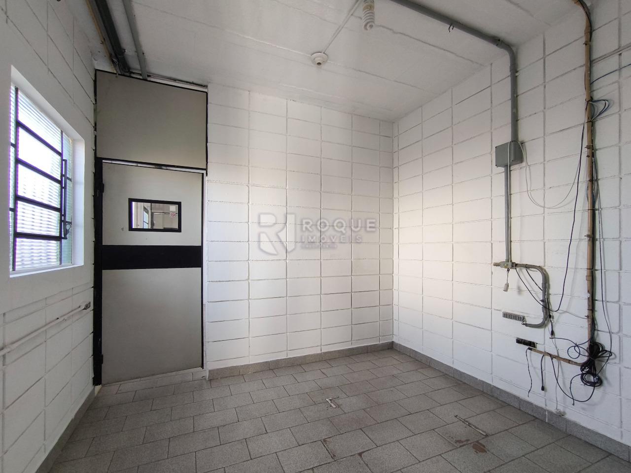 Barracão/Galpão à venda no bairro Jardim Glória: SALA 1