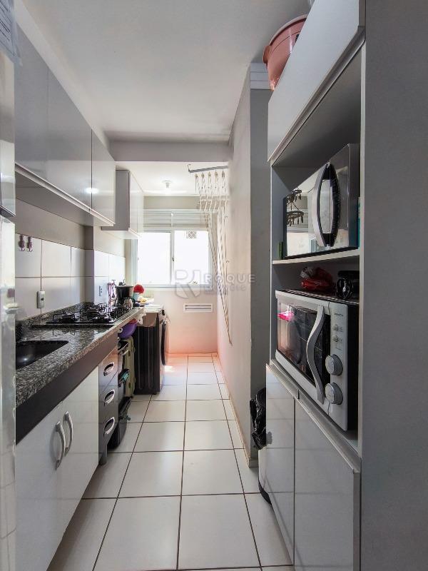 Apartamento à venda no bairro Residencial Jardins de Limeira: COZINHA