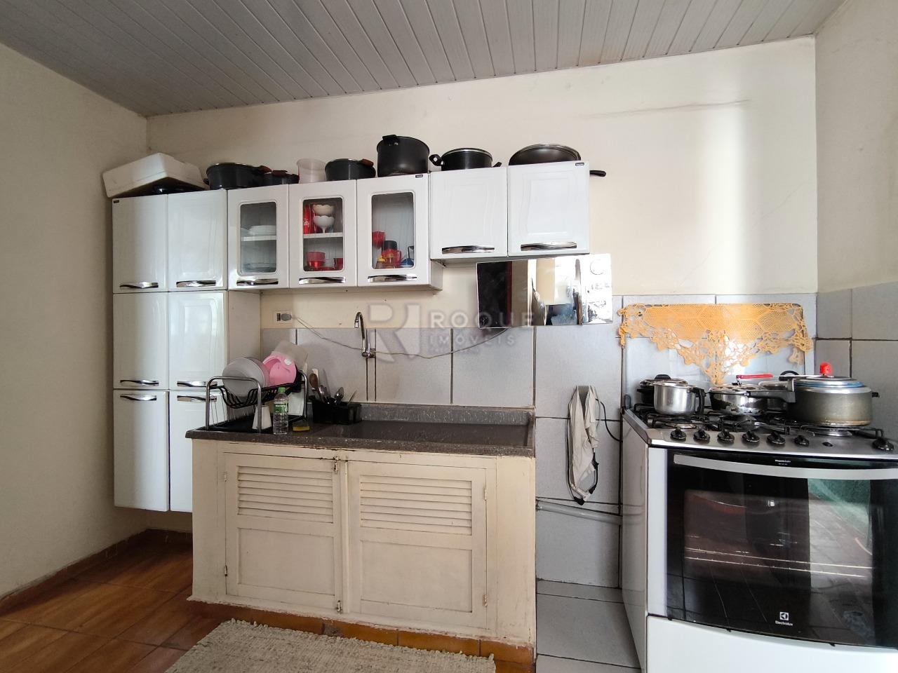 Casa Residencial à venda no bairro Vila São Roque: COZINHA