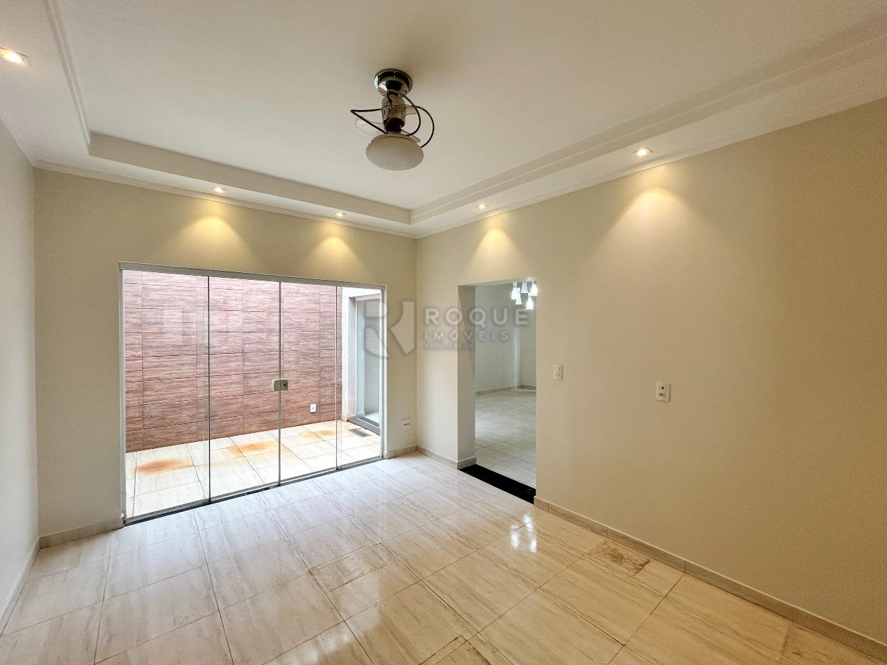 Casa em condomínio para aluguel no bairro Parque Residencial Roland: Copa 