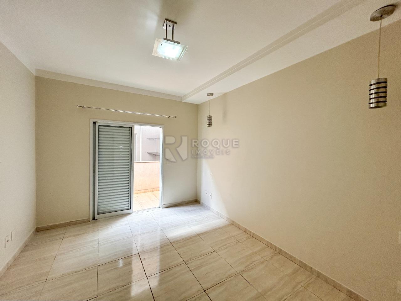 Casa em condomínio para aluguel no bairro Parque Residencial Roland: Dormitório 3 suíte 