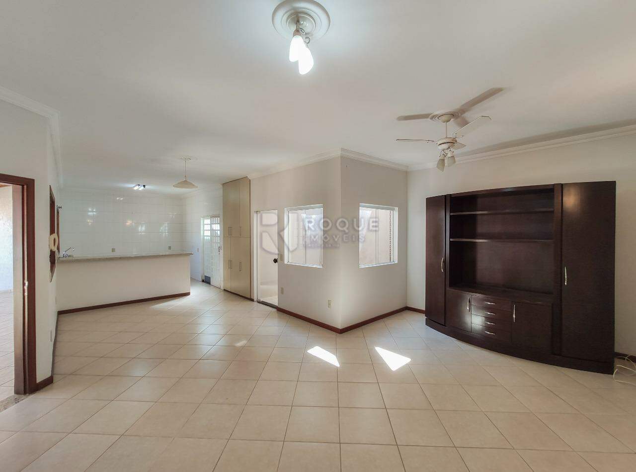 Casa Residencial para aluguel no bairro Vila Agostinho Francisco de Assis: Sala 