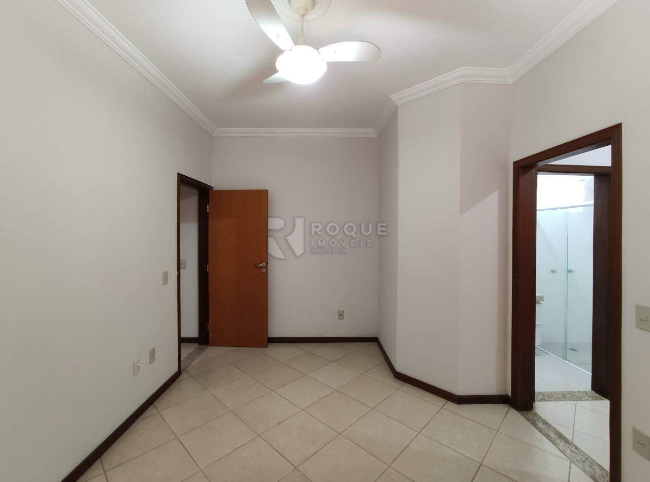 Casa Residencial para aluguel no bairro Vila Agostinho Francisco de Assis: Dormitório 2 suíte
