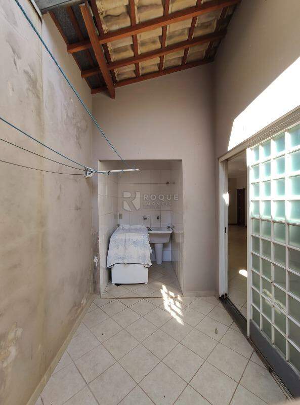 Casa Residencial para aluguel no bairro Vila Agostinho Francisco de Assis: Área de serviço 