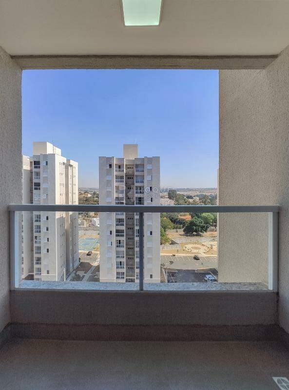 Apartamento para aluguel no bairro Vale das Esmeraldas: Sacada 