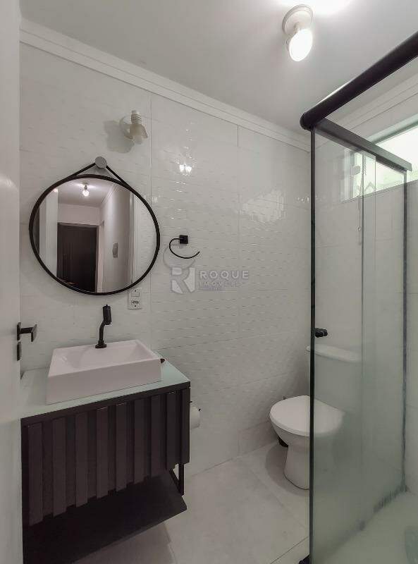 Apartamento para aluguel no bairro Jardim Ouro Verde: WC social 