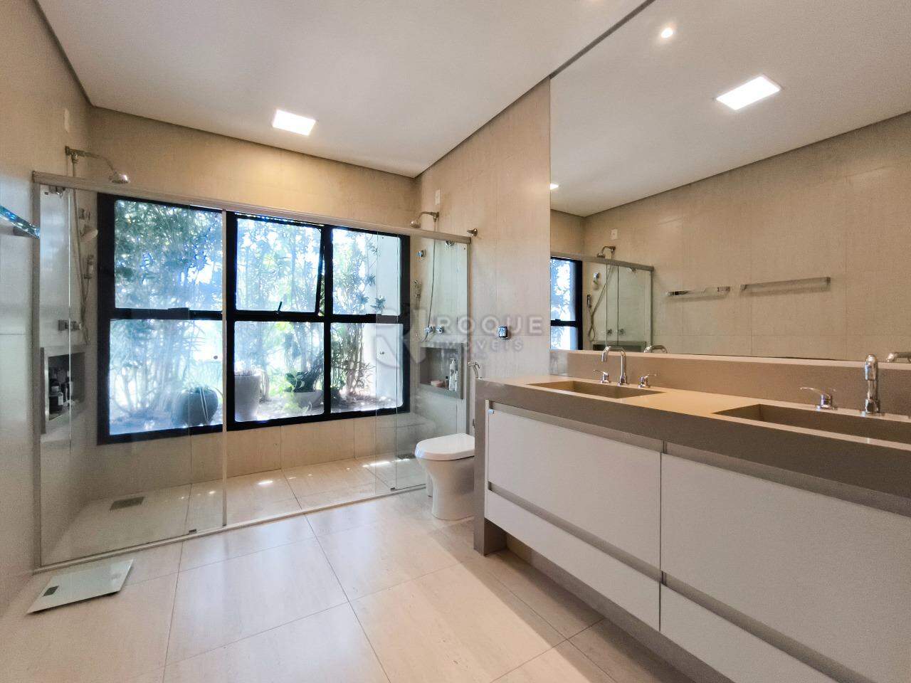 Casa em condomínio à venda no bairro Jardim Residencial Monsenhor Rossi: WC SUÍTE MASTER