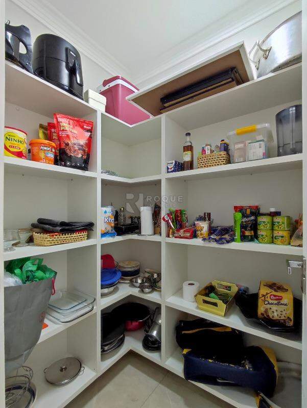 Apartamento para aluguel no bairro Centro: Despensa