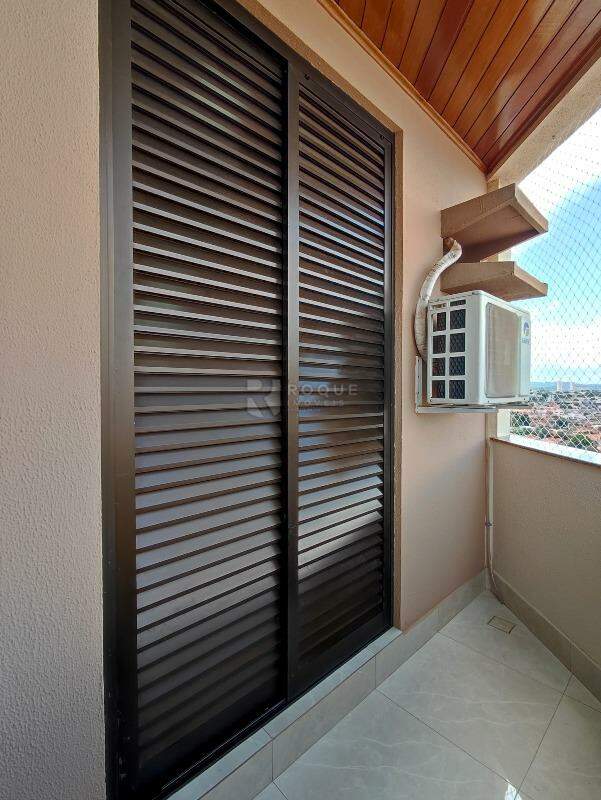 Apartamento para aluguel no bairro Centro: Sacada Suíte Master