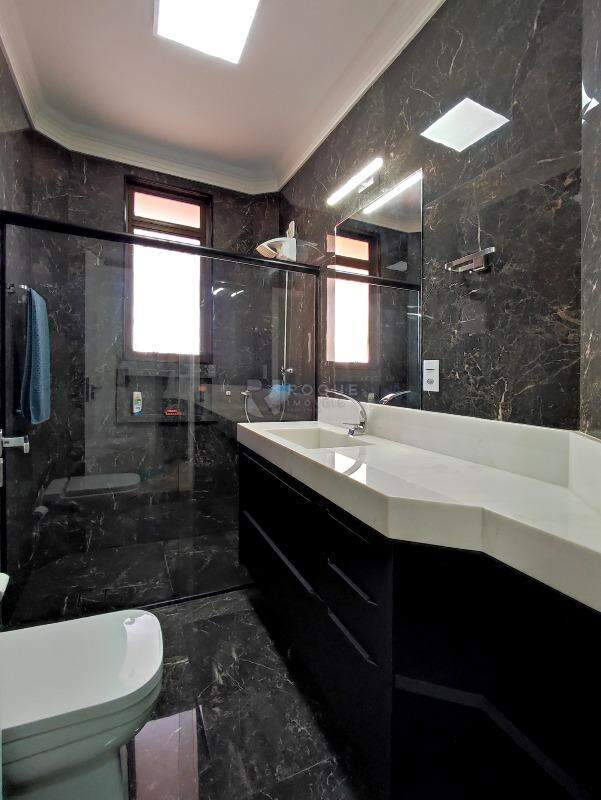 Apartamento para aluguel no bairro Centro: WC Social