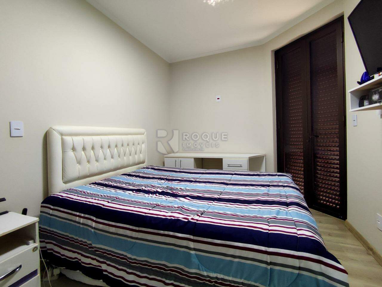 Apartamento para aluguel no bairro Centro: Dormitório 3