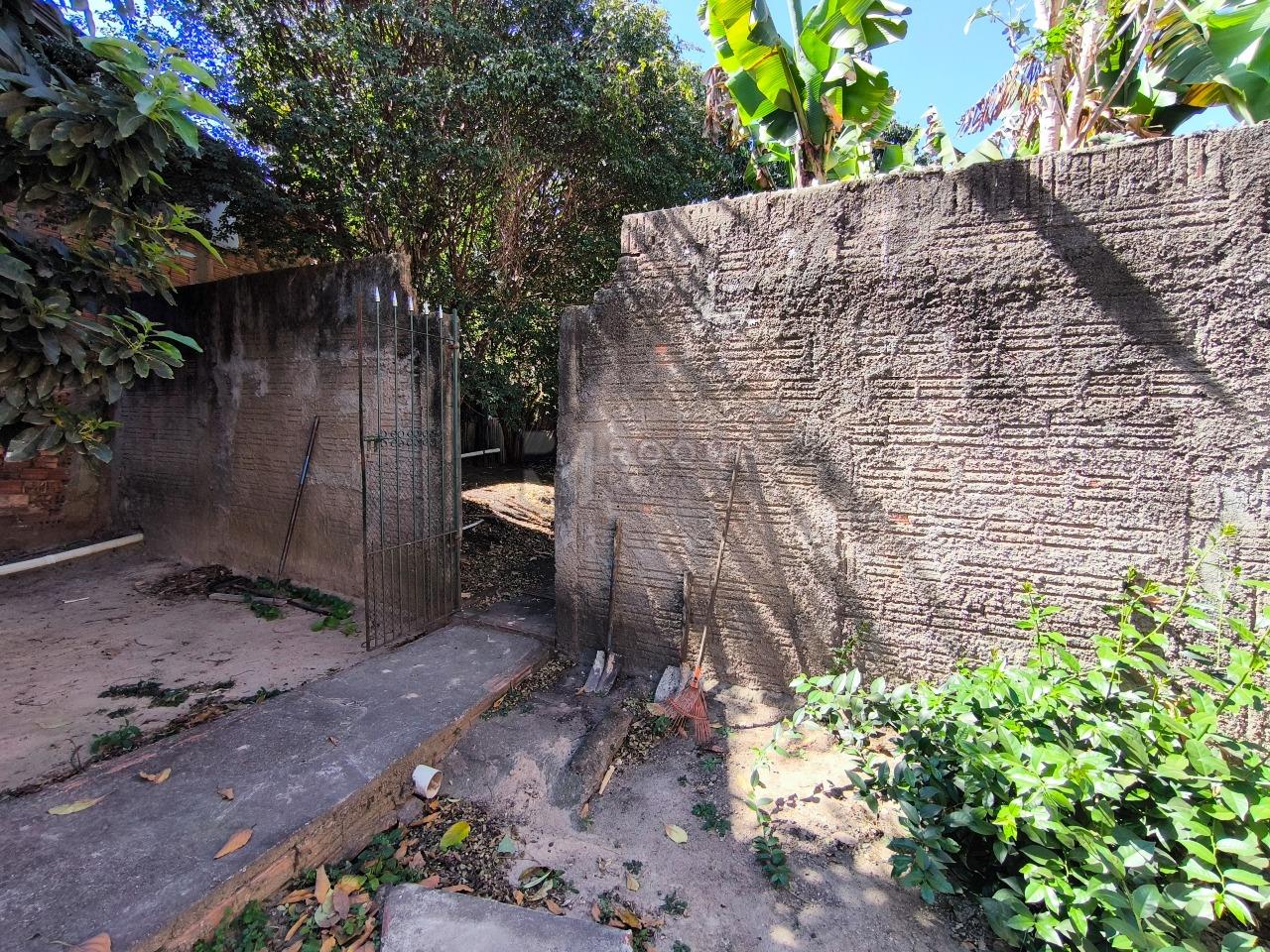 Casa Residencial à venda no bairro Jardim Nova Suiça: ENTRADA ÁREA VERDE