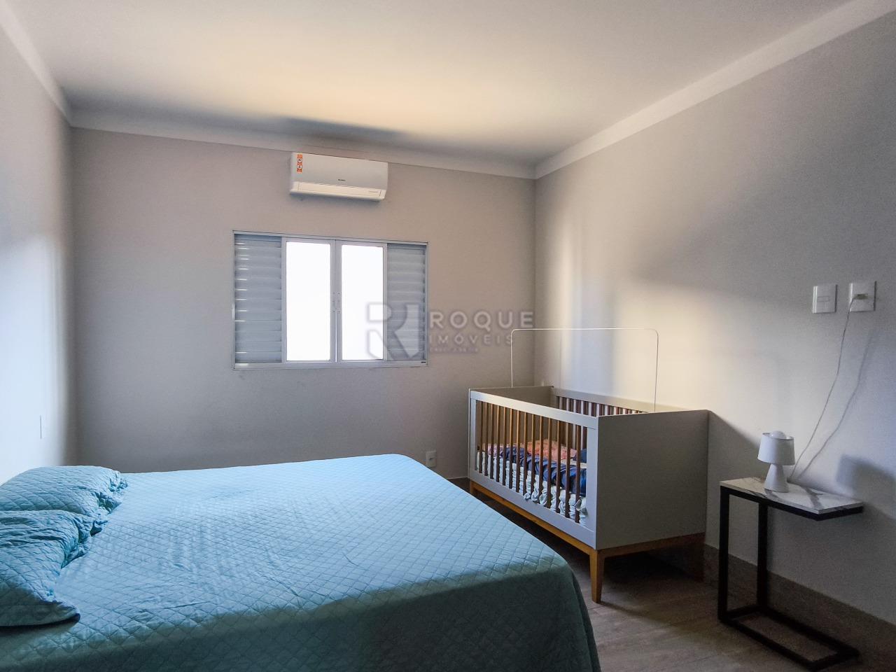 Casa Residencial à venda no bairro Residencial Colinas do Engenho I: SUÍTE