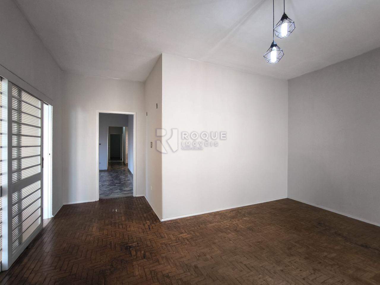 Casa Residencial à venda no bairro Vila Cristovam: SALA DE ESTAR