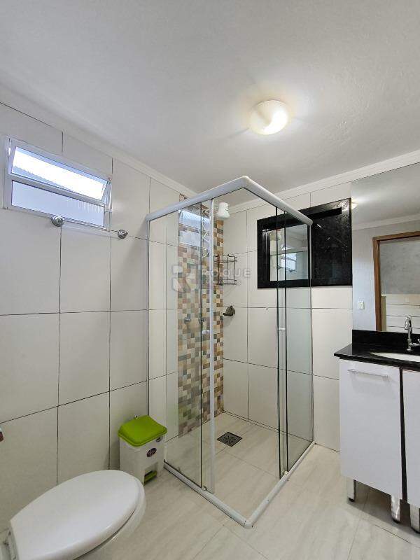 Casa Residencial à venda no bairro JARDIM IRACEMA: WC SUÍTE