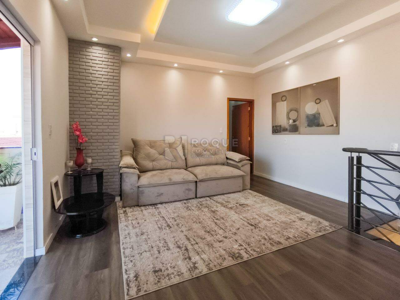 Casa Residencial à venda no bairro JARDIM IRACEMA: SALA DE TV CASA 2