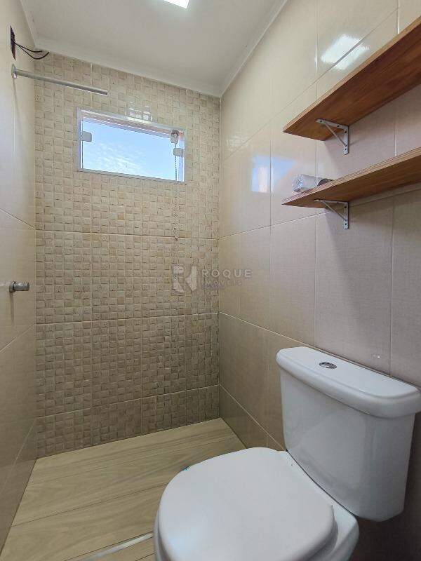 Casa Residencial à venda no bairro JARDIM IRACEMA: LAVABO CASA 2
