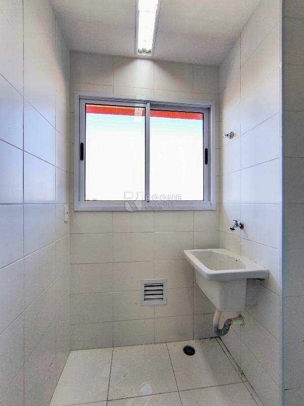 Apartamento à venda no bairro Jardim Senador Vergueiro: LAVANDERIA