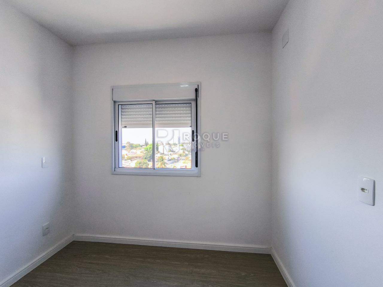 Apartamento à venda no bairro Jardim Senador Vergueiro: SUÍTE