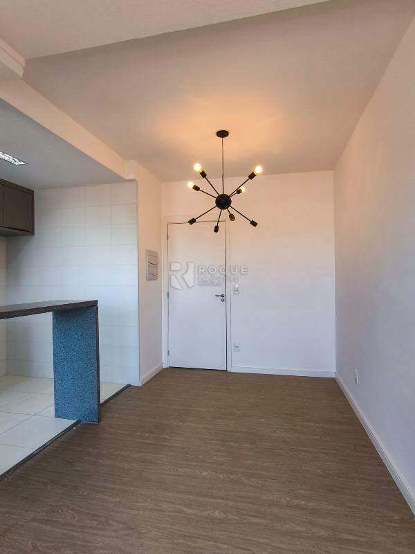 Apartamento à venda no bairro Jardim Senador Vergueiro: SALA DE JANTAR