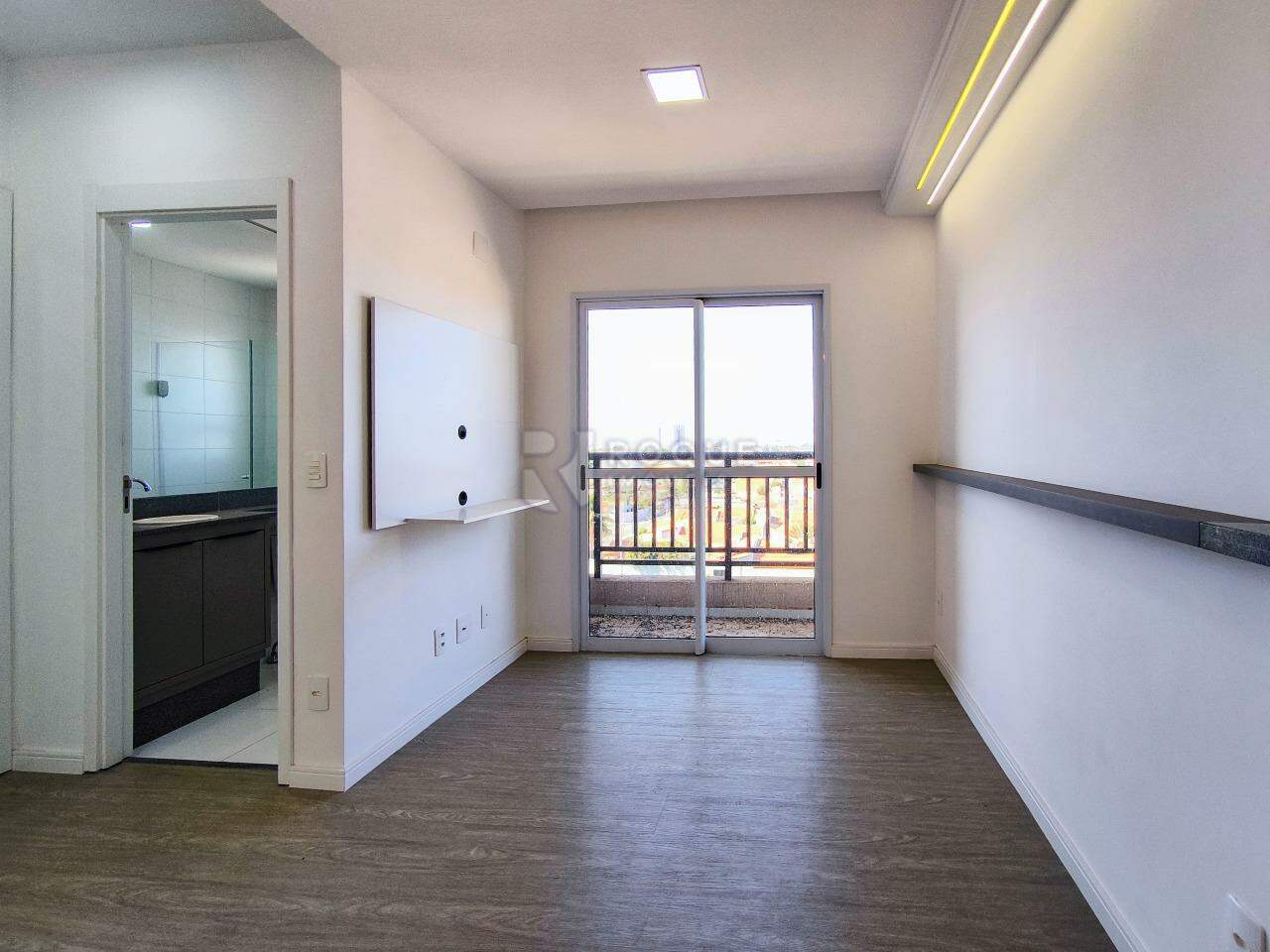Apartamento à venda no bairro Jardim Senador Vergueiro: SALA DE ESTAR