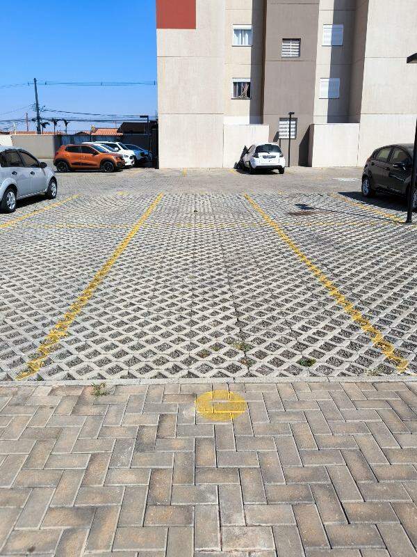 Apartamento à venda no bairro Jardim Senador Vergueiro: VAGA DE ESTACIONAMENTO