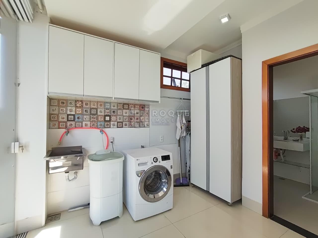 Chácara para aluguel no bairro Jardim do Lago: Lavanderia 