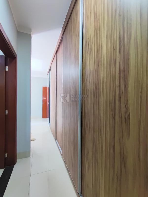 Chácara para aluguel no bairro Jardim do Lago: Closet