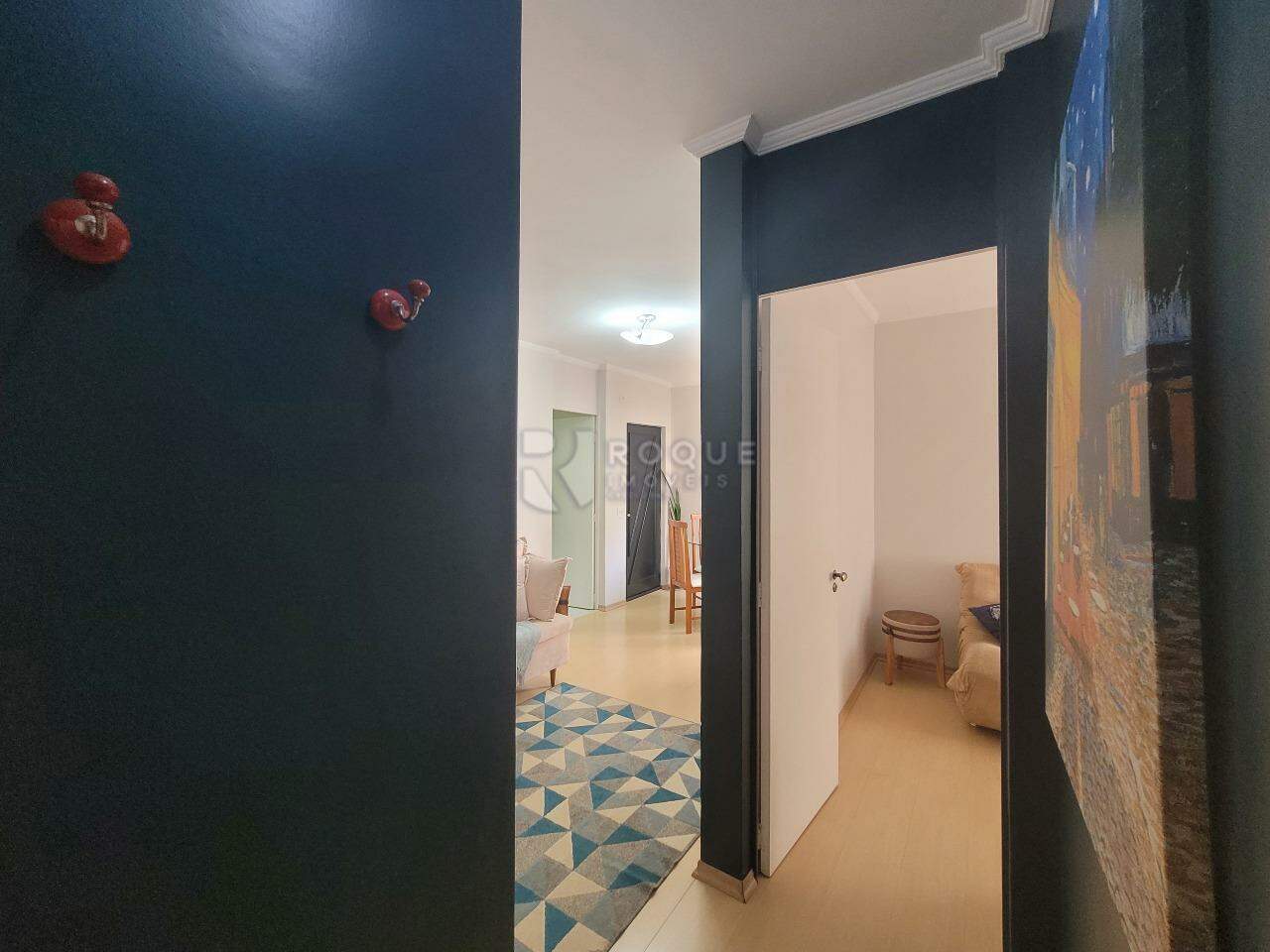 Apartamento à venda no bairro Vila Paulista: CORREDOR INTERNO