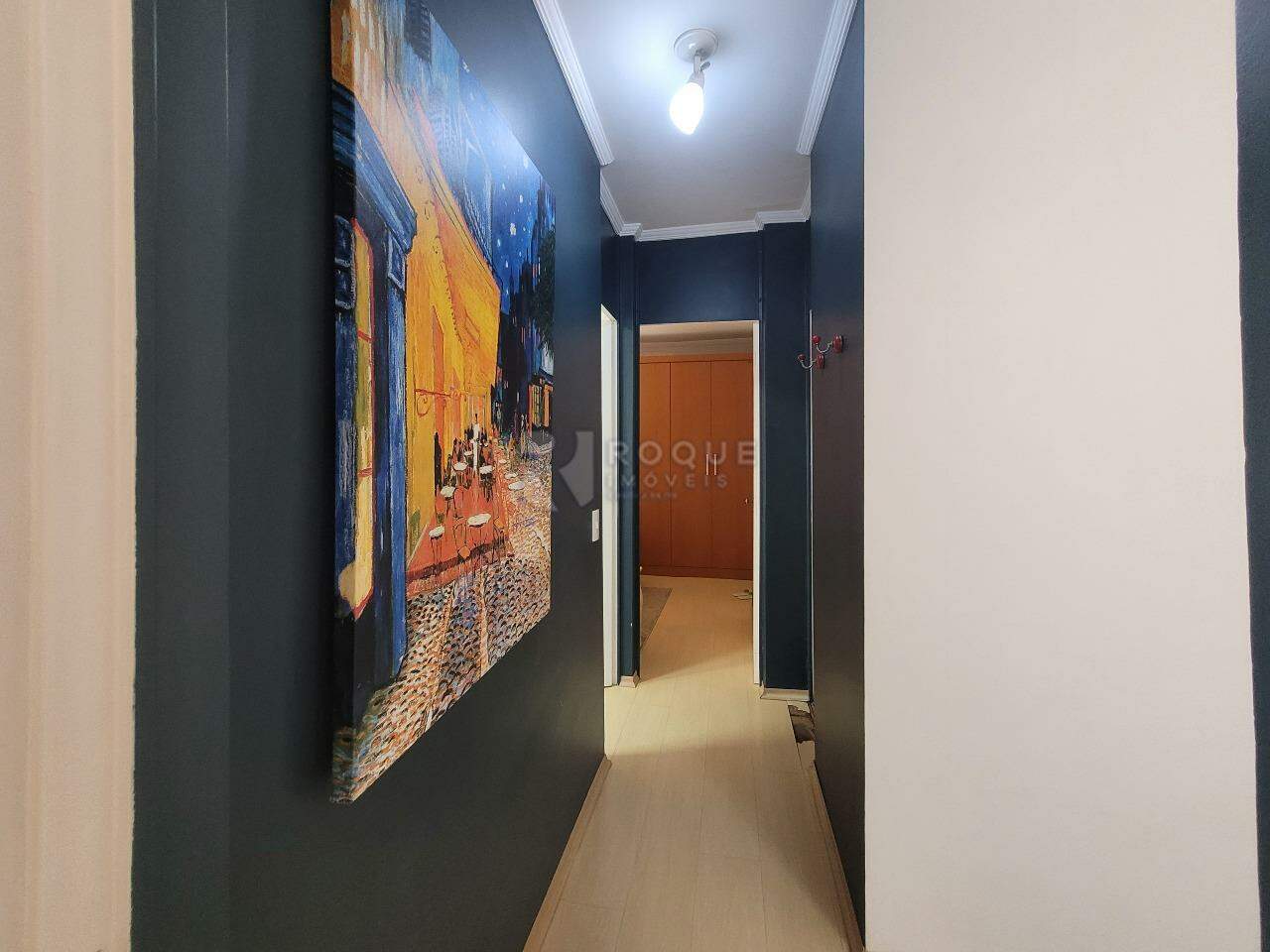 Apartamento à venda no bairro Vila Paulista: CORREDOR INTERNO