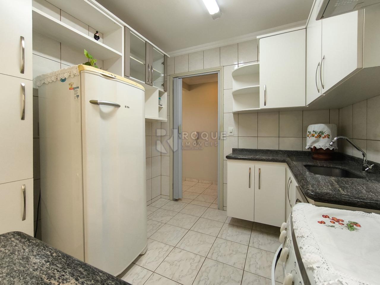 Apartamento à venda no bairro Itaipu: COZINHA