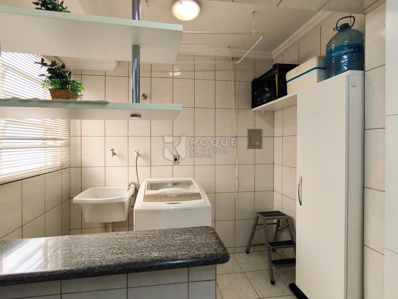 Apartamento à venda no bairro Itaipu: LAVANDERIA